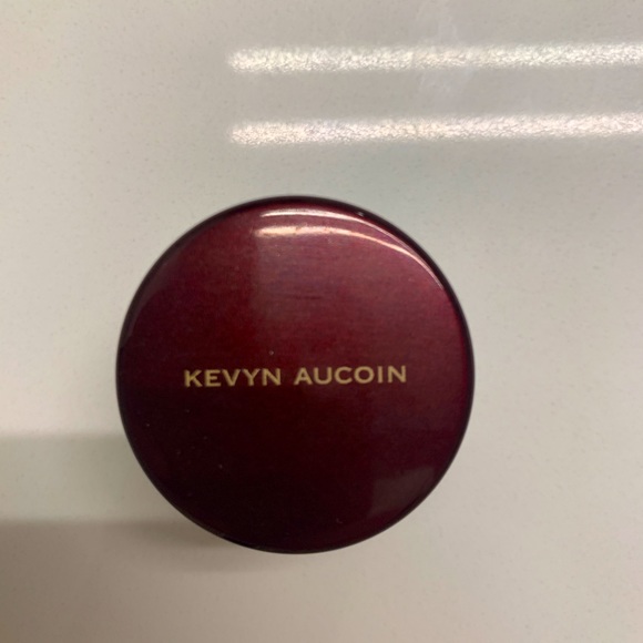 Kevin Aucoin Concealer - Picture 1 of 3